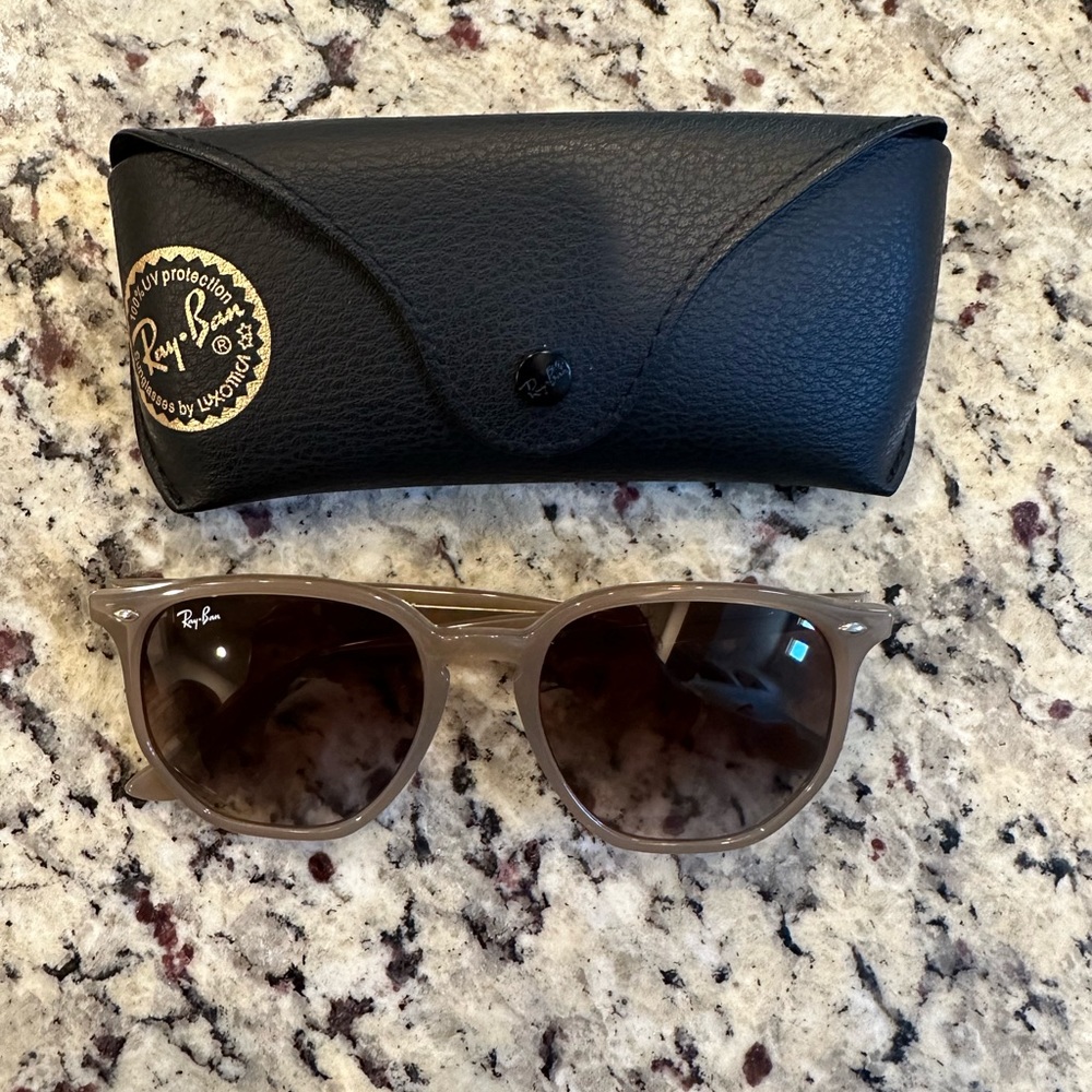 Ray ban sunglasses